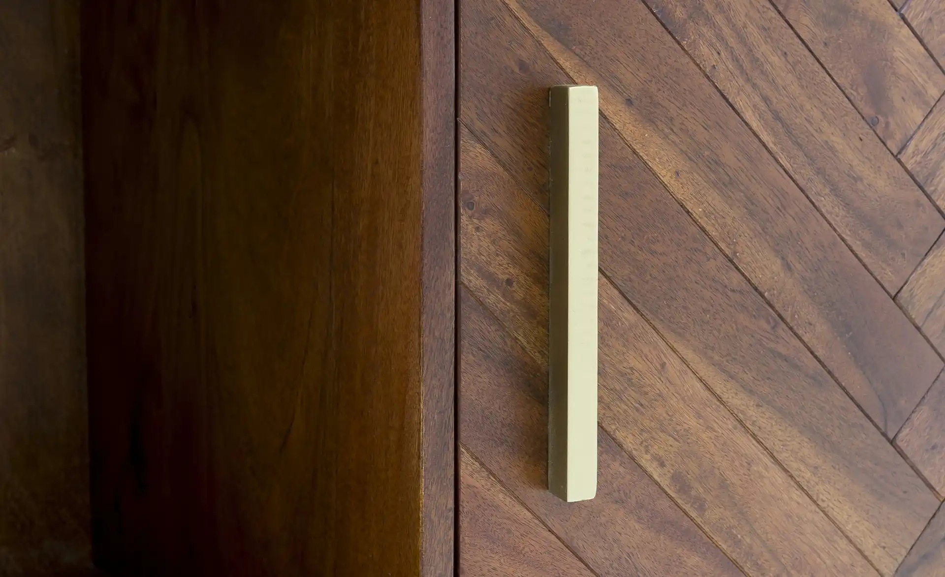 Niva Highboard Large — alternate view