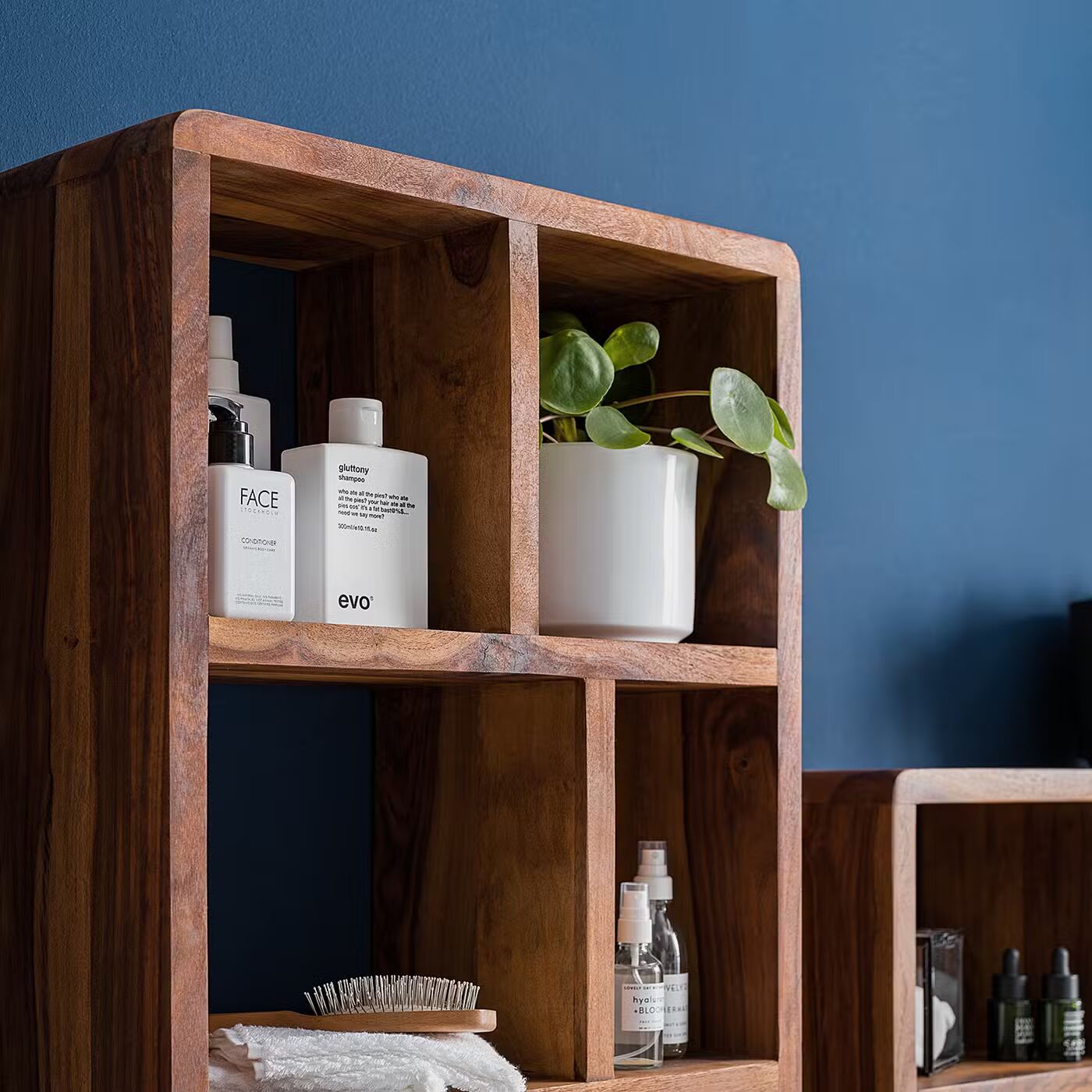 Niti Hanging Shelf Small