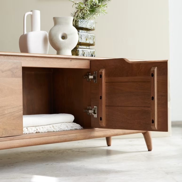 Eliana – Solid Mango Wood TV Cabinet (140 cm, 2 Door)