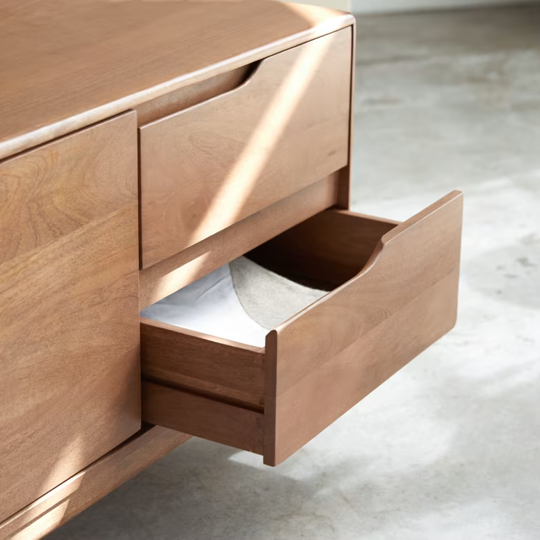 Eliana – Solid Mango Wood TV Cabinet (140 cm, 2 Door)