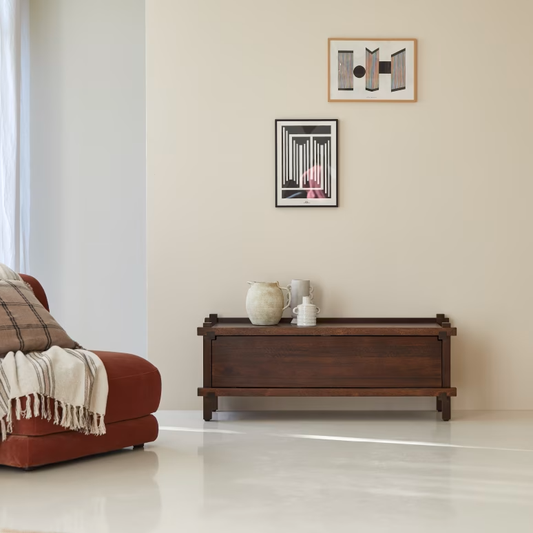 Hera – Solid Mango Wood TV Cabinet (117 cm, Flap) — alternate view