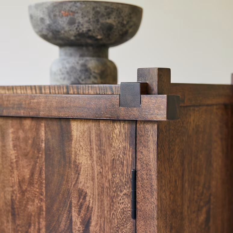 Hera – Solid Mango Wood Sideboard (117 cm, 2 Door)