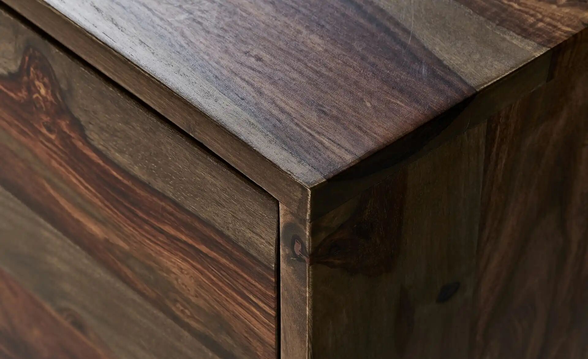 Yati Bar Cabinet